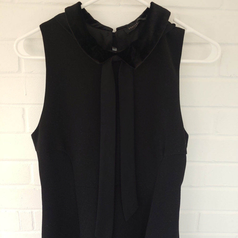 Dance & Marvel Velvet Collar Tie Dress